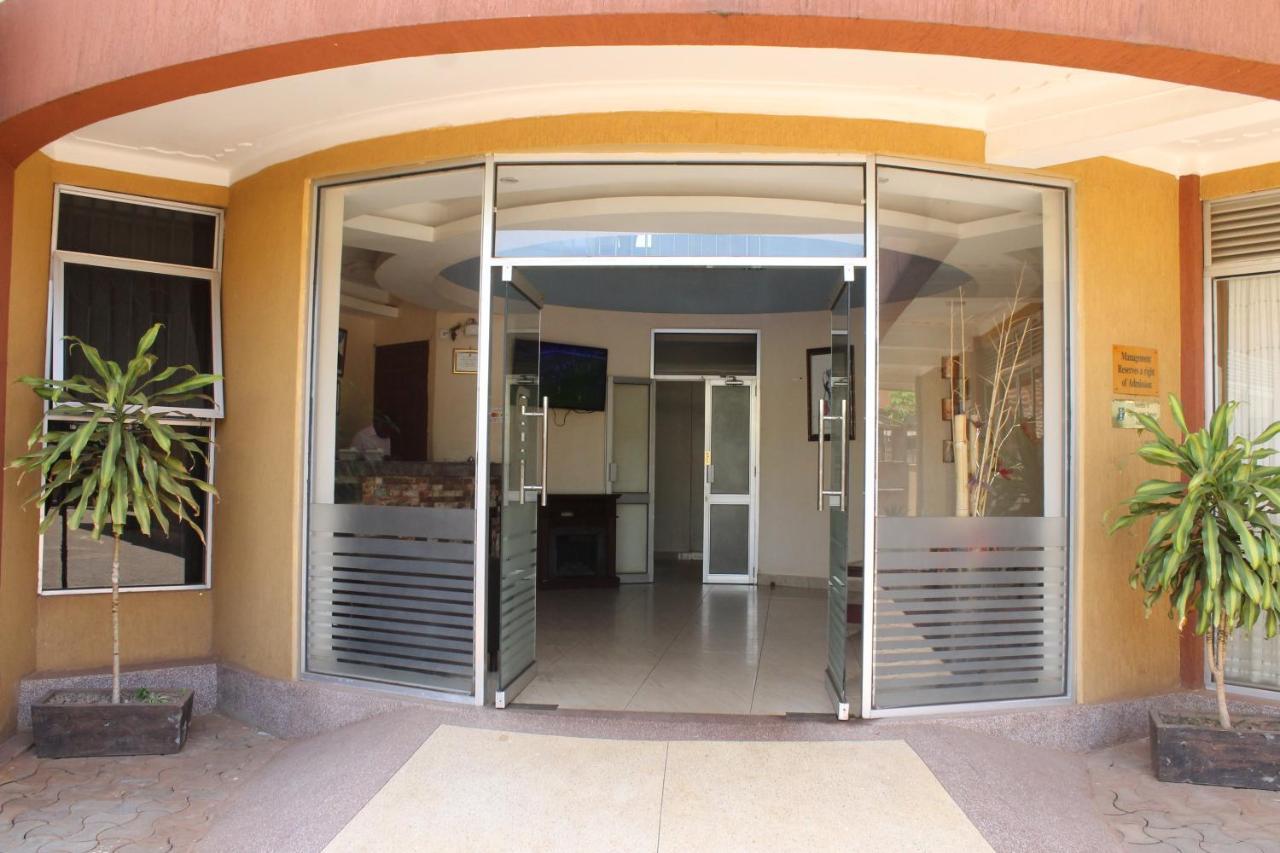 Ss Hotel Kampala Dış mekan fotoğraf