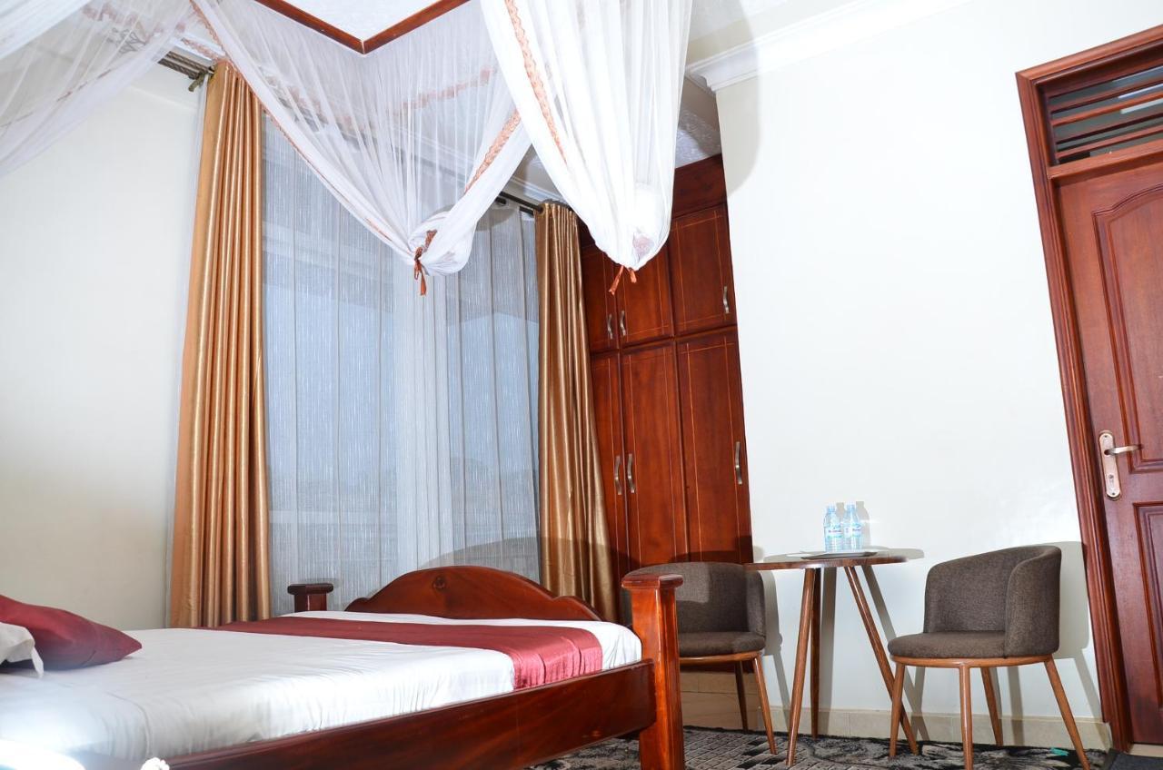 Ss Hotel Kampala Dış mekan fotoğraf