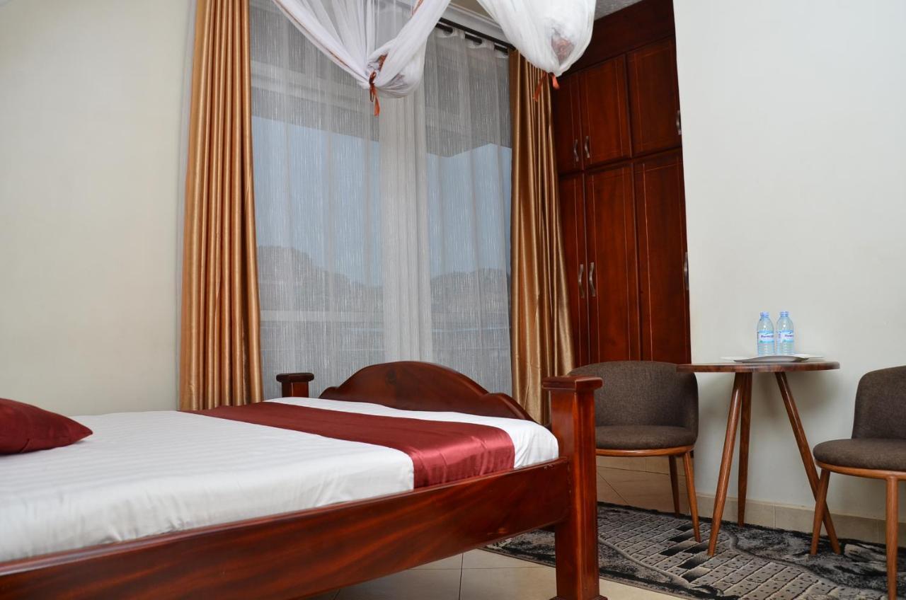 Ss Hotel Kampala Dış mekan fotoğraf